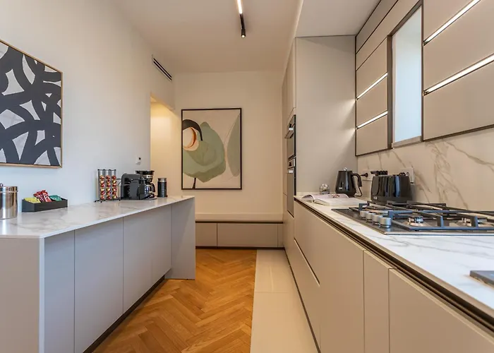 Arenula16 - Penthouse With 360 Degree View Terrace *