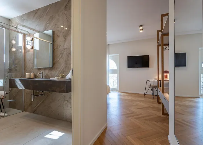 Arenula16 - Penthouse With 360 Degree View Terrace Apartment